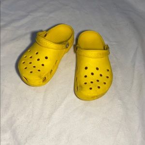 Yellows Crocs